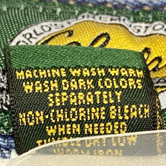 Cabelas Men’s Size 46L (46x33) Medium Wash Blue Denim Jeans - Picture 6 of 6